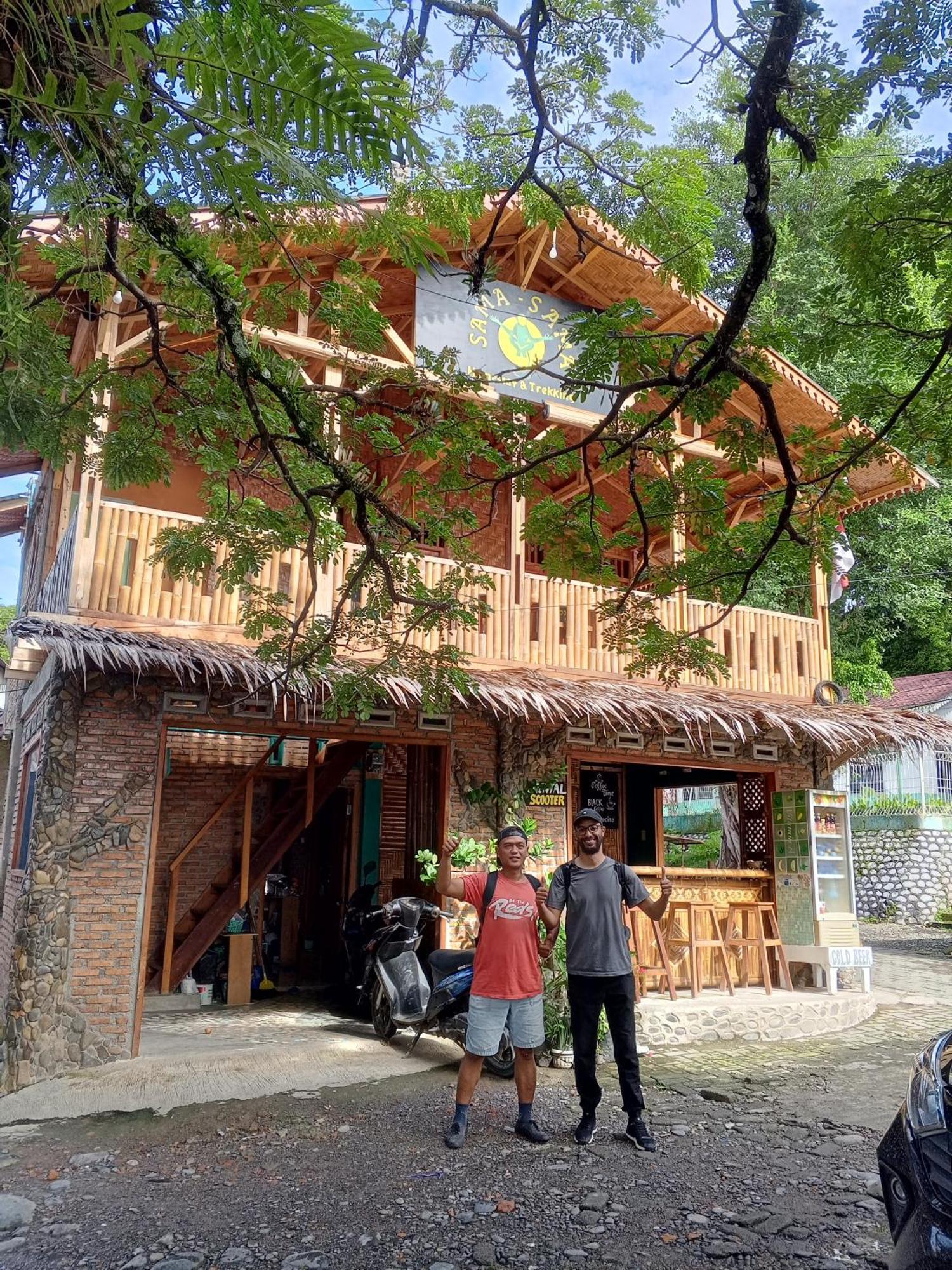 Sama Sama Homestay & Trekking Only Stay Here Book Trekking And Transport With Us Bukit Lawang Eksteriør billede