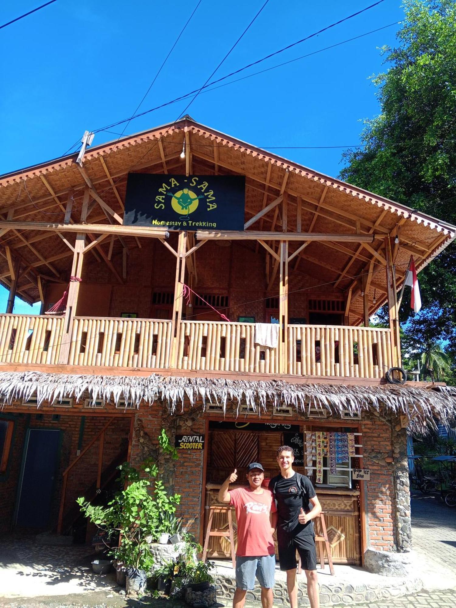 Sama Sama Homestay & Trekking Only Stay Here Book Trekking And Transport With Us Bukit Lawang Eksteriør billede